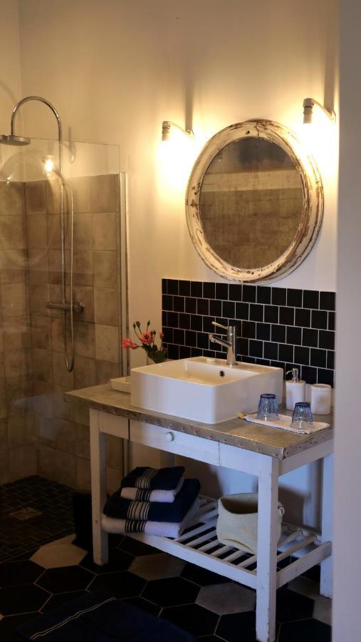 Le Clos Des Abeilles Ruch Bagian luar foto