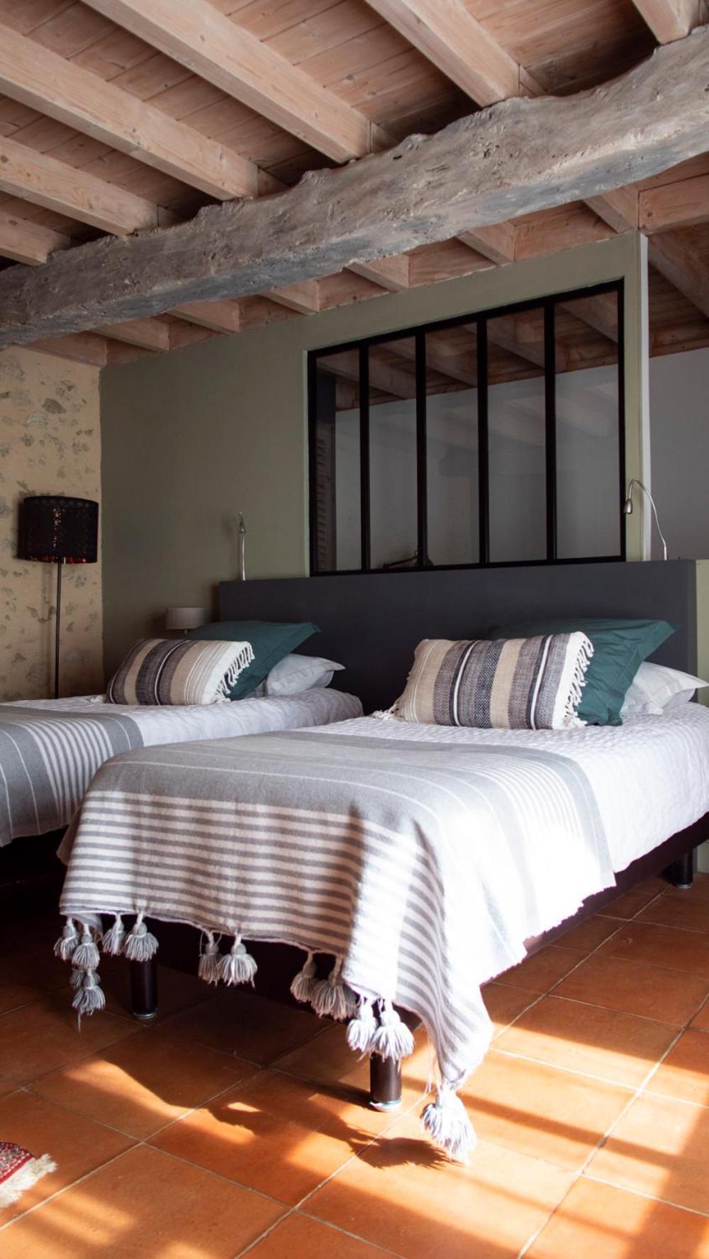 Le Clos Des Abeilles Ruch Bagian luar foto