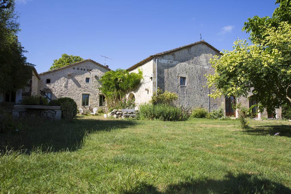Le Clos Des Abeilles Ruch Bagian luar foto