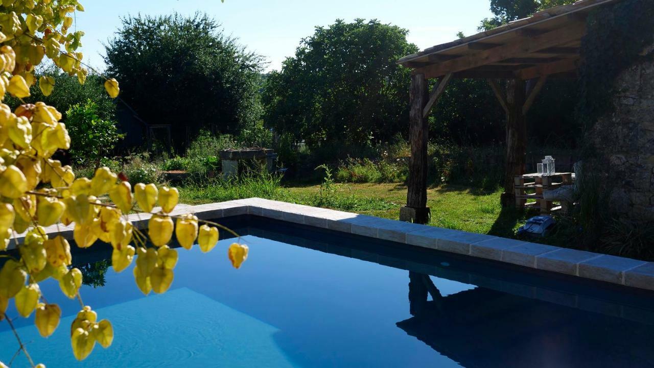 Le Clos Des Abeilles Ruch Bagian luar foto